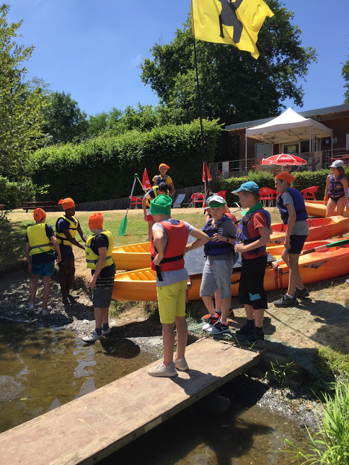 Kid-ado-adulte-maine-et-loire-centre-de-loisirs-kayak-1